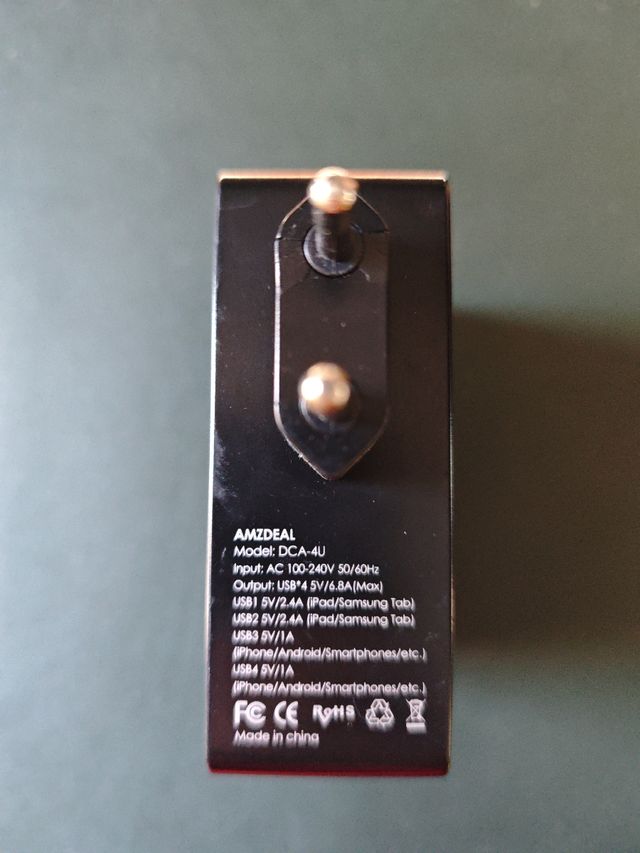 Cargador USB 4 puertos