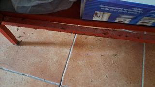 Mueble rojo Ikea metálico
