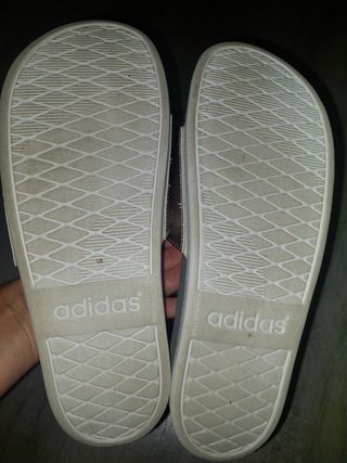 Chanclas Adidas Plata 43