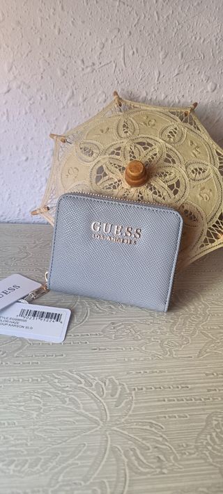 Monedero Guess malva