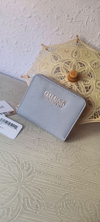 Monedero Guess malva