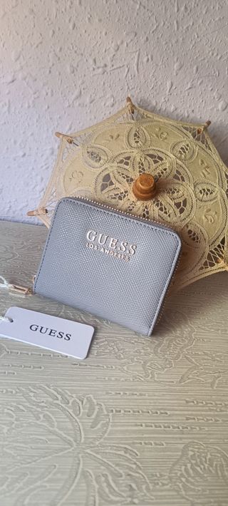 Monedero Guess malva