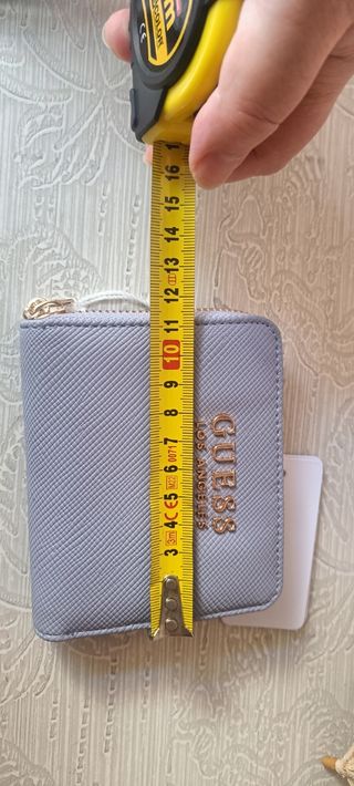 Monedero Guess malva