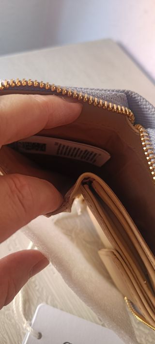 Monedero Guess malva