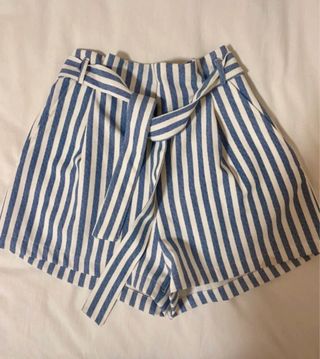 Shorts rayas azul-blanco