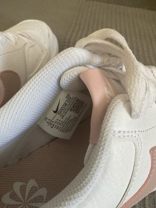 Zapatillas Nike Court blancas y rosas - 37,5