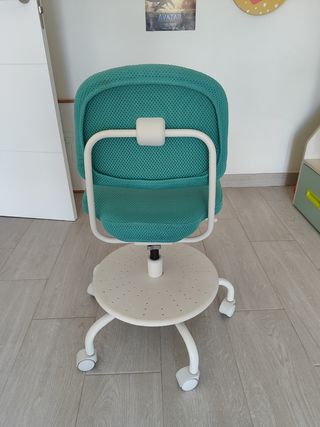 Silla giratoria Ikea infantil