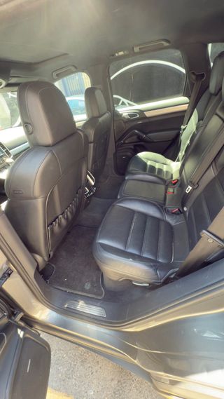 Porsche Cayenne 2014