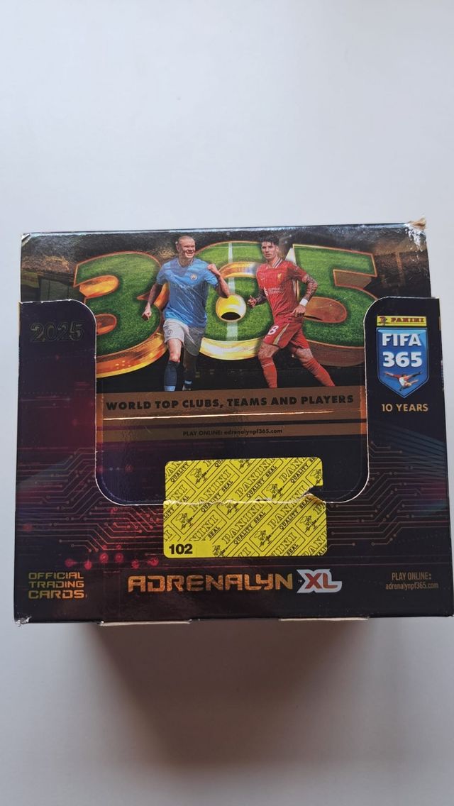 Cromos Adrenalyn XL FIFA 365 2025