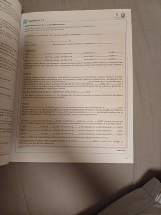 LA - Gestion de la documentacion juridica y emp...