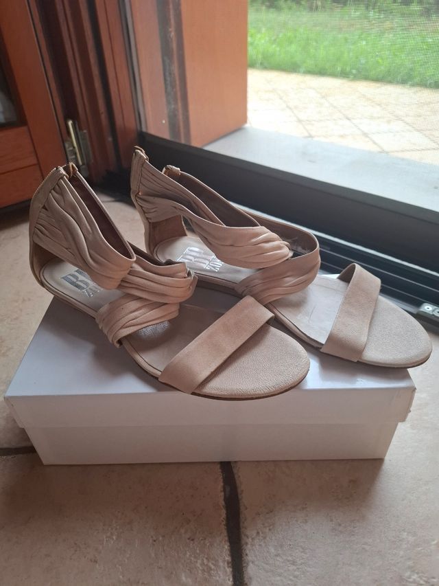 Sandali BP ZONE beige pelle 38