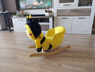 Mecedora abeja infantil