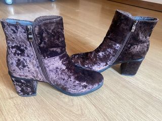 Botines tacón terciopelo marrón