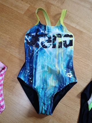 Costumi Bambina 7 Anni - 4 pezzi