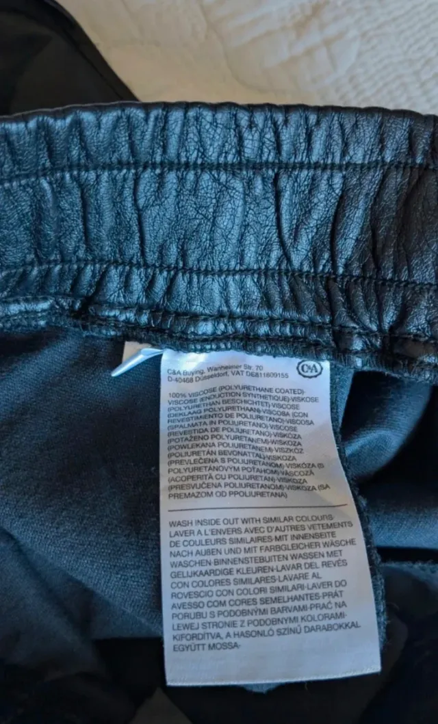 Falda negra polipiel M