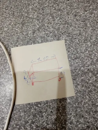 Baúl madera marrón antiguo