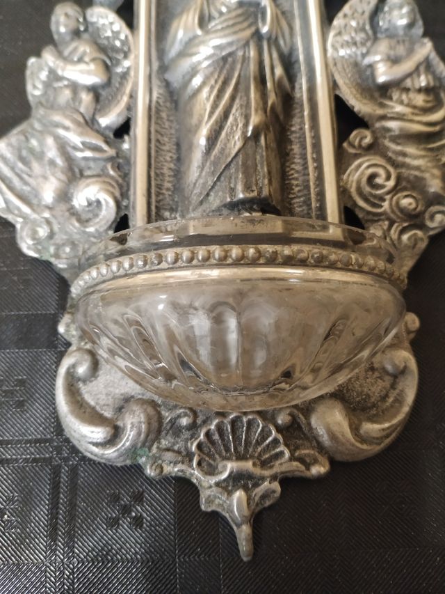 Pila de agua bendita años 50