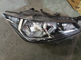 Faro derecho Seat Ibiza 