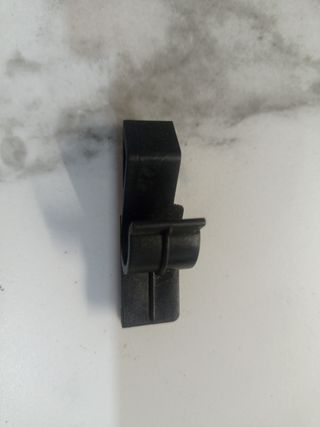 Clip bandeja Alfa Romeo GT