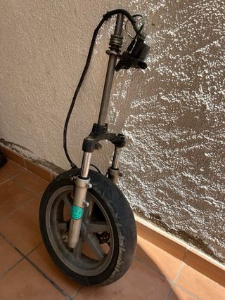 Tren delantero Jog R