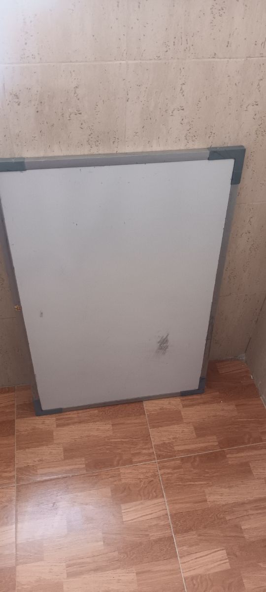 Pizarra blanca - Escritorio