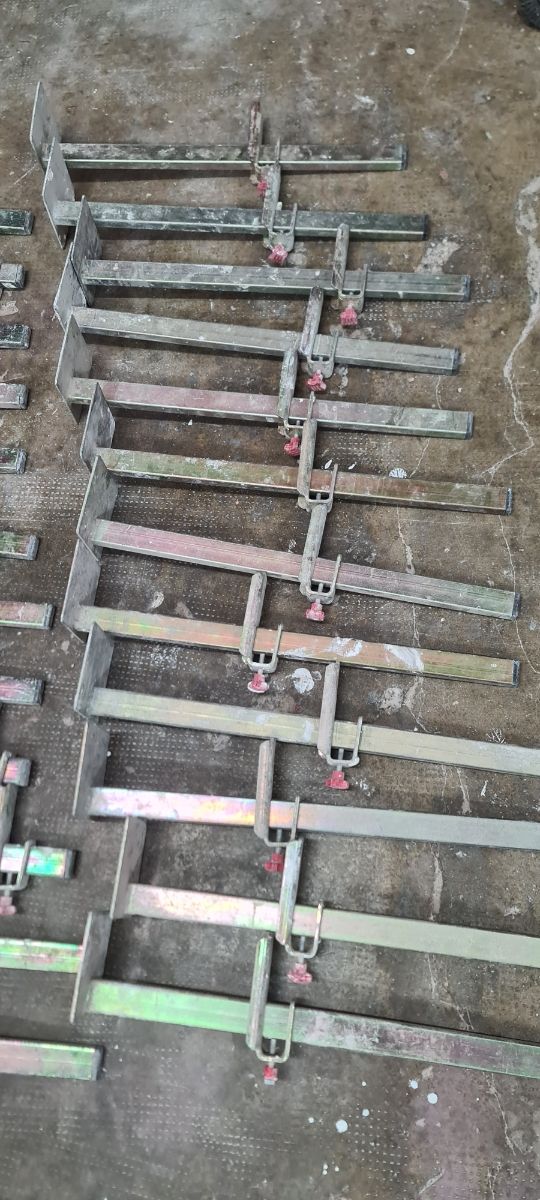 24 Sargentos Alicatador - Soportes