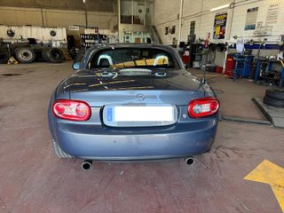 Mazda MX-5  1.8 litros  BOSE + CAPOTA DURA