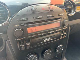 Mazda MX-5  1.8 litros  BOSE + CAPOTA DURA