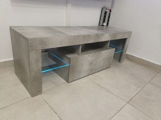 Mueble TV gris piedra