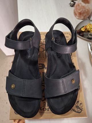 Sandalias Refresh negras