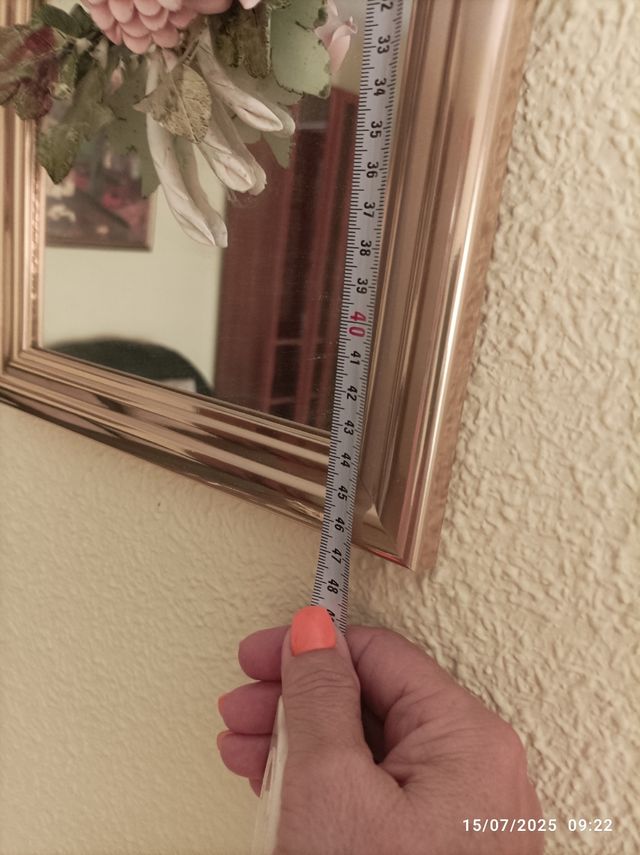 Cuadro artesanal flores cuero