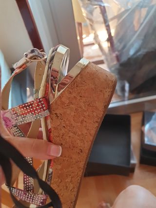 Zapatos tacón multicolor