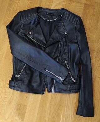 Cazadora Massimo Dutti negra