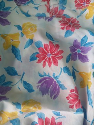 Blusa floral vintage