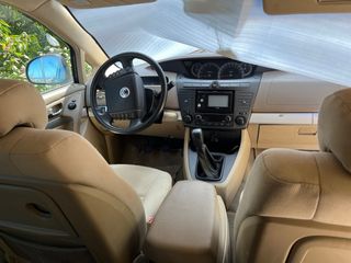 SsangYong Rodius SsangYong Rodius 2010