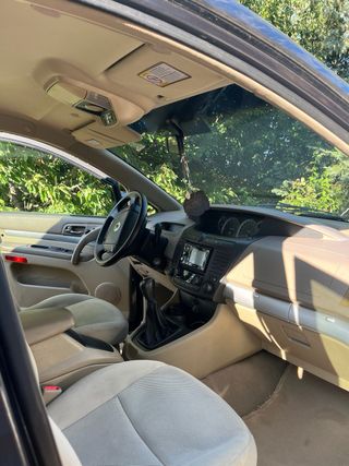 SsangYong Rodius SsangYong Rodius 2010