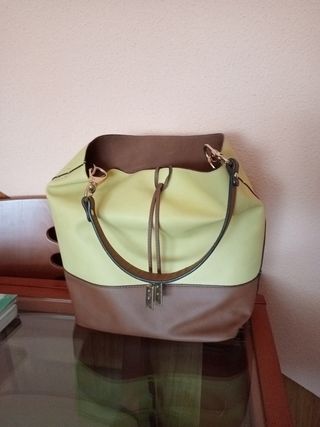 SIN ESTRENAR Bolso marrón-amarillo mujer Parfois

