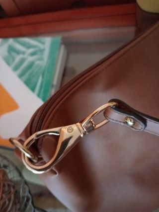 SIN ESTRENAR Bolso marrón-amarillo mujer Parfois

