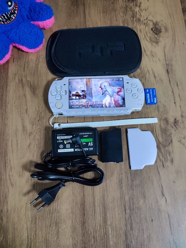 PSP Slim 2004 - lavander purple