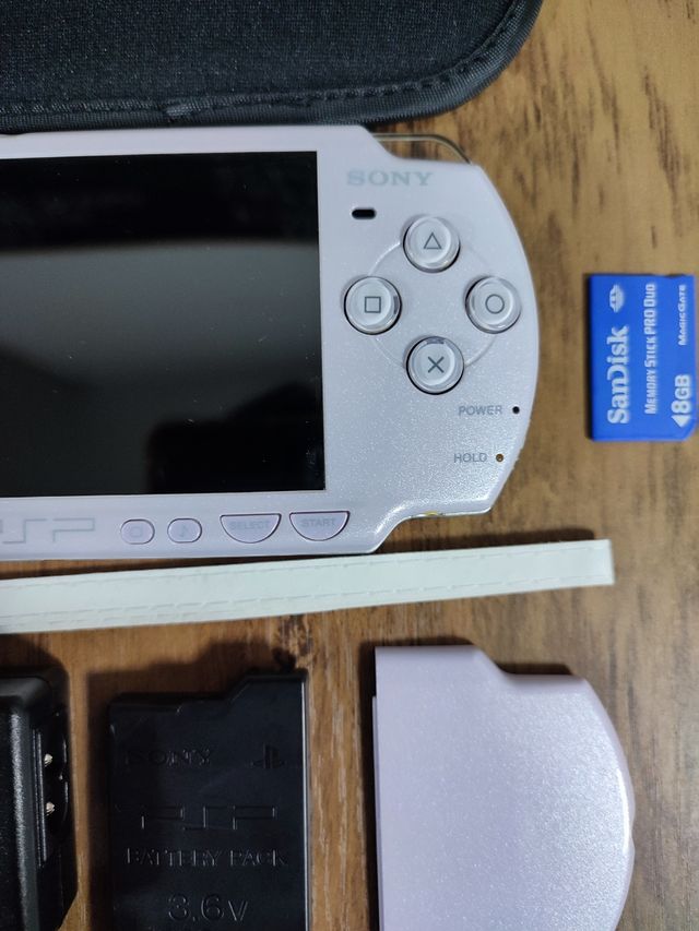 PSP Slim 2004 - lavander purple