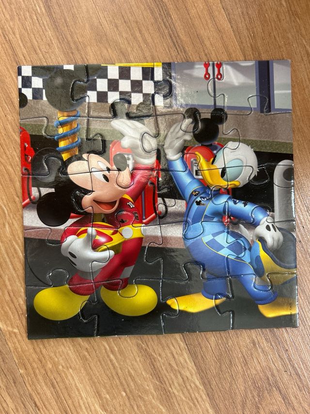 Puzzle Mickey Mouse Roadster (4x)