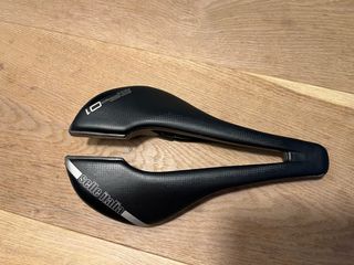 Sillín Selle Italia SP-01

URGE VENTA