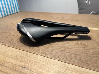 Sillín Selle Italia SP-01

URGE VENTA