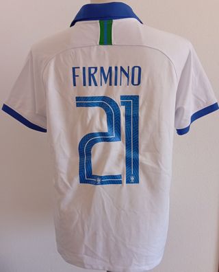 Camisola da Seleção Brasileira do jogador Firmino
