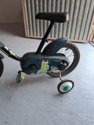 Bicicleta infantil 12" con ruedines