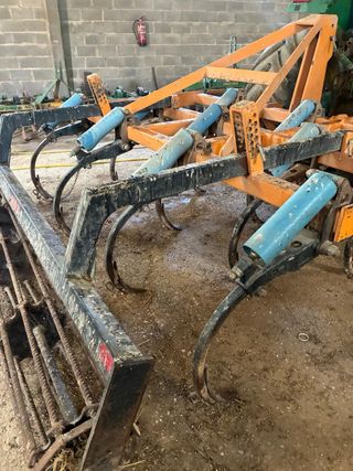 Chisel - Subsolador - Cultivador agricola