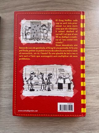 Pack de 4 libros para niños/as en catalán.