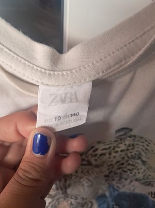 Camiseta crop Zara animales