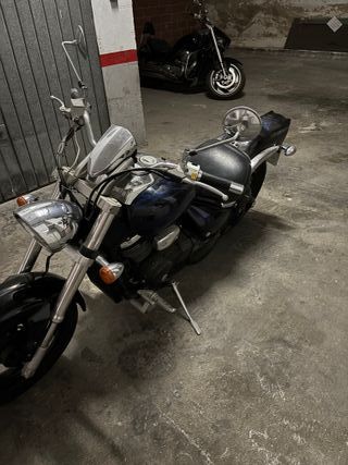 Suzuki Intruder M800: Moto Impecable