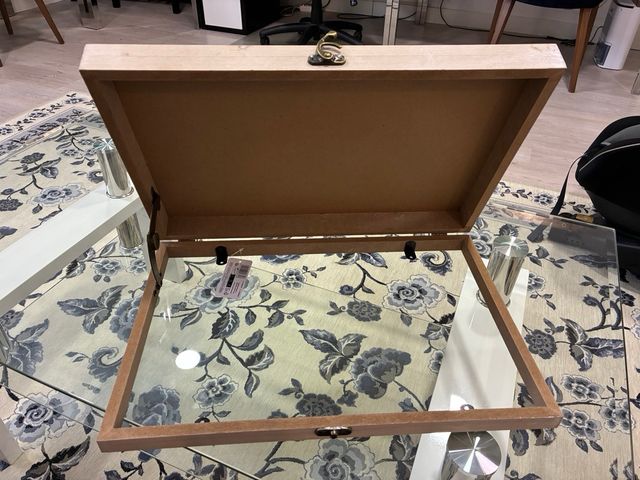 Caja Decorativa para tapar fusibles